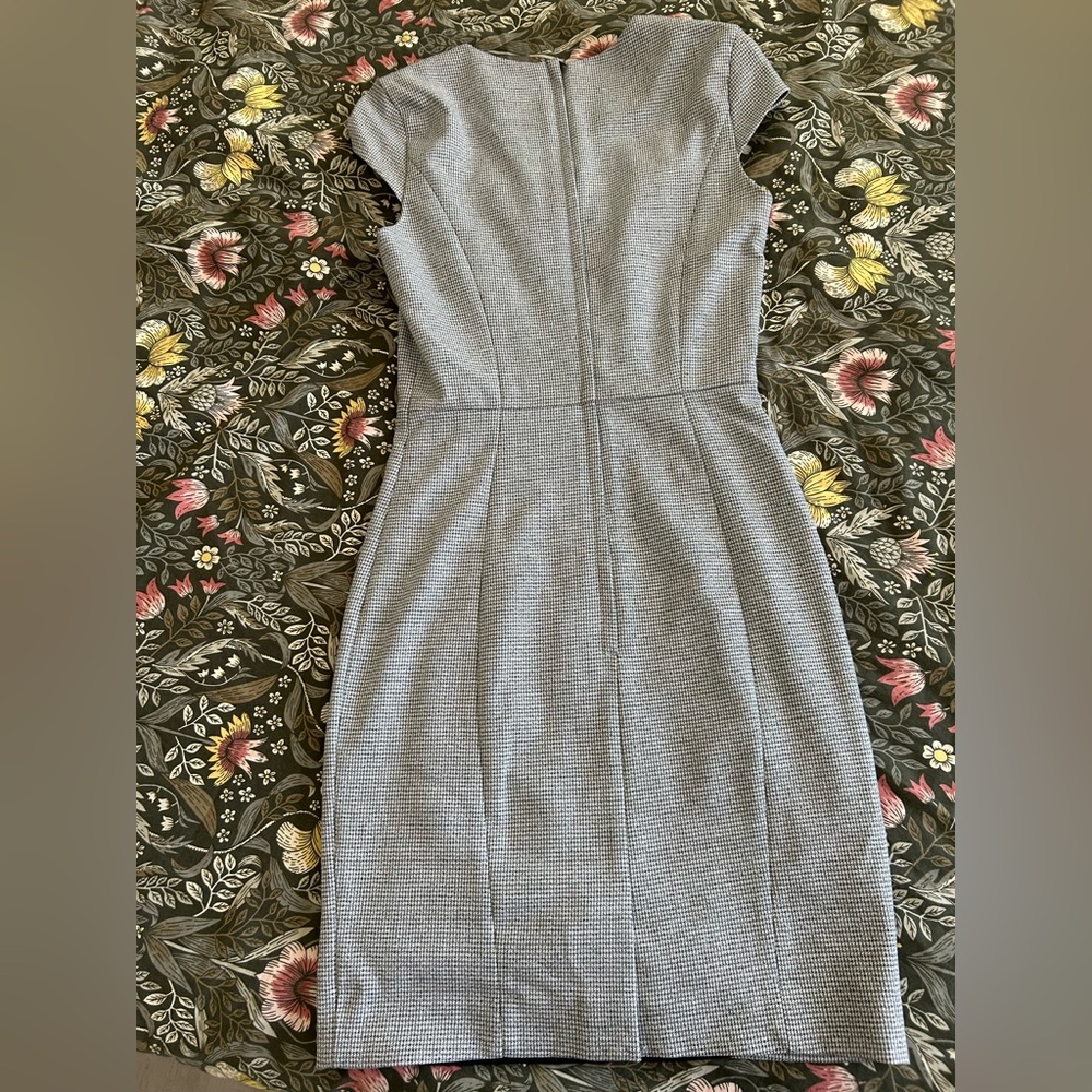 H&M Gray Midi Dress - Picture 5 of 5